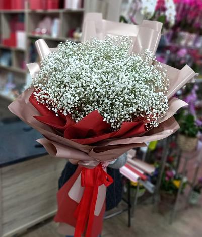 Букет цветов из: Гипсофила в Дагомысе
