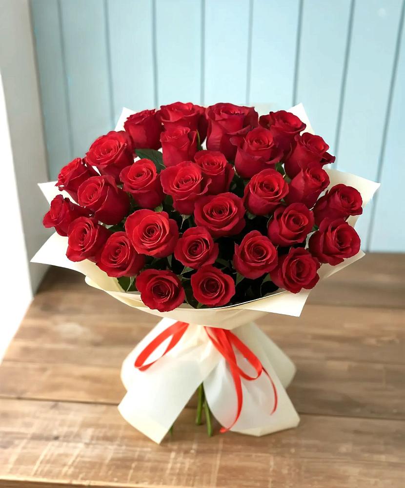 Букет 29 Красных роз в Дагомысе