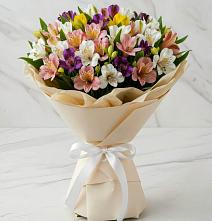 Букет цветов из:  Альстромерии в Дагомысе