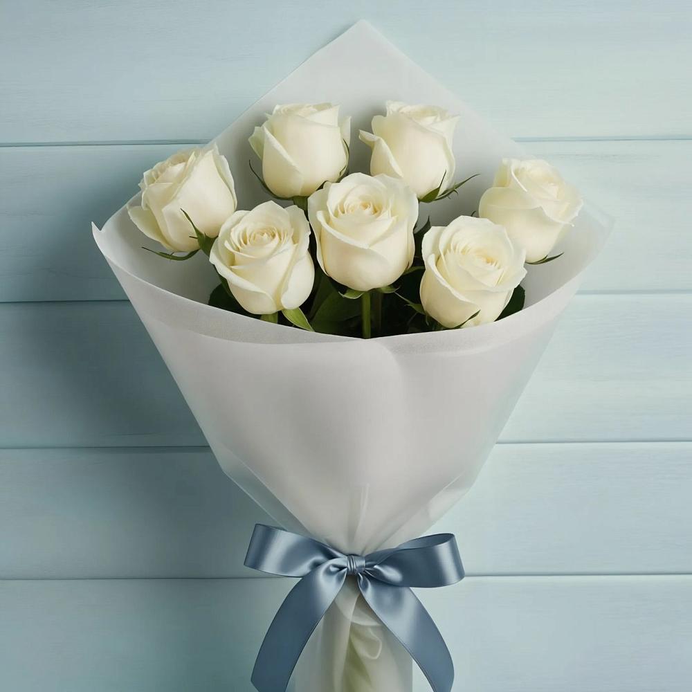 Букет 7 Белых роз Эдлесс Лав в Дагомысе